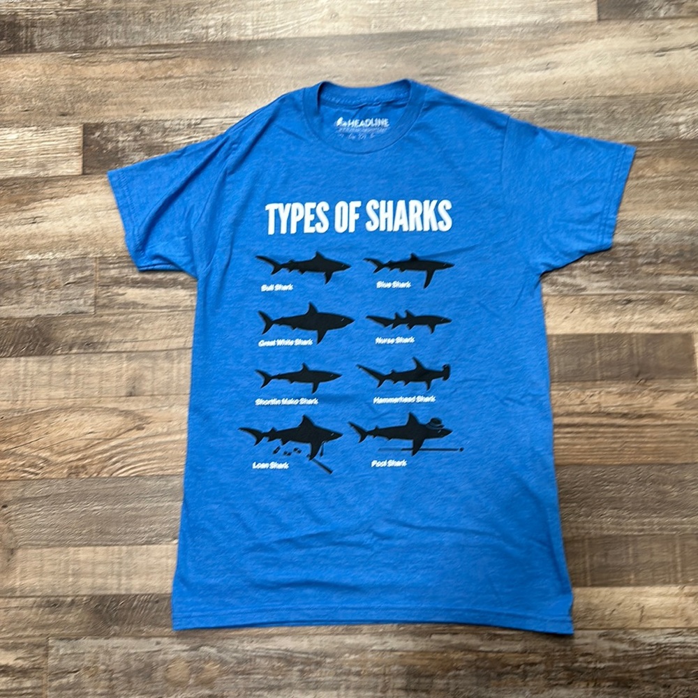 Headline • blue types of sharks graphic tee